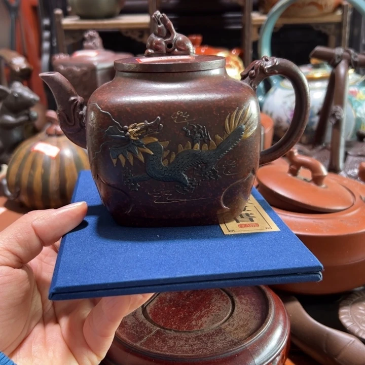 紫砂茶壶紫砂壶收藏起来吧