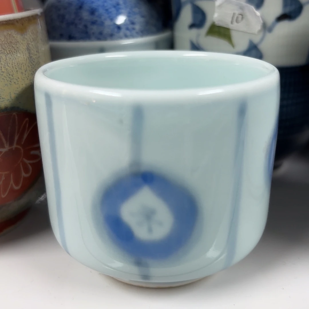 青花瓷杯子握手子