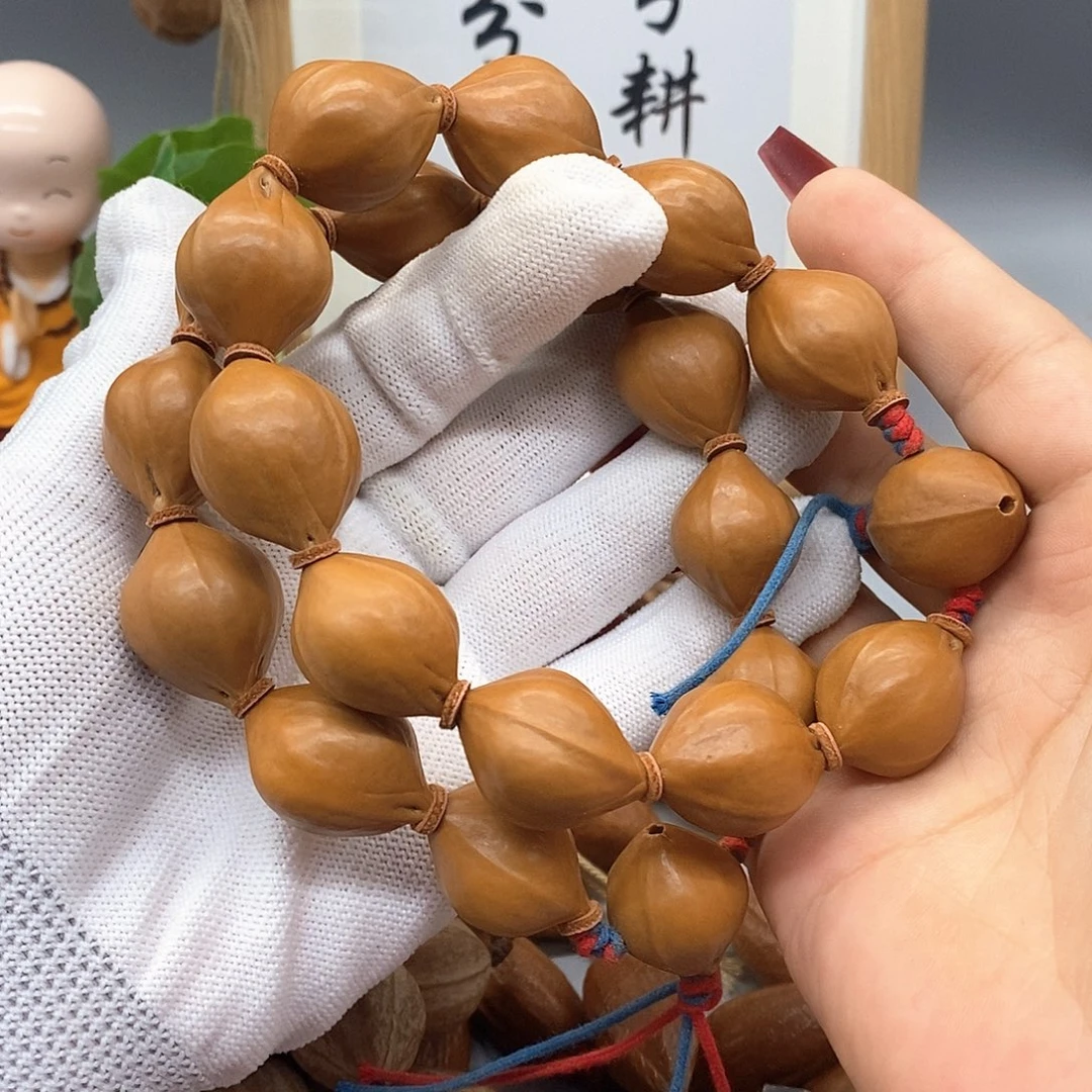 手串橄榄核我们都在努力