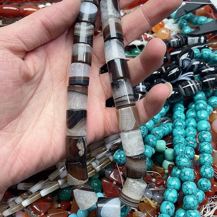 玛瑙/玉髓珠宝半成品未镶嵌一条12-14mm玛瑙