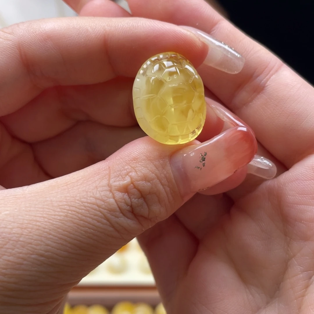 琥珀未镶嵌珠宝奇石富甲