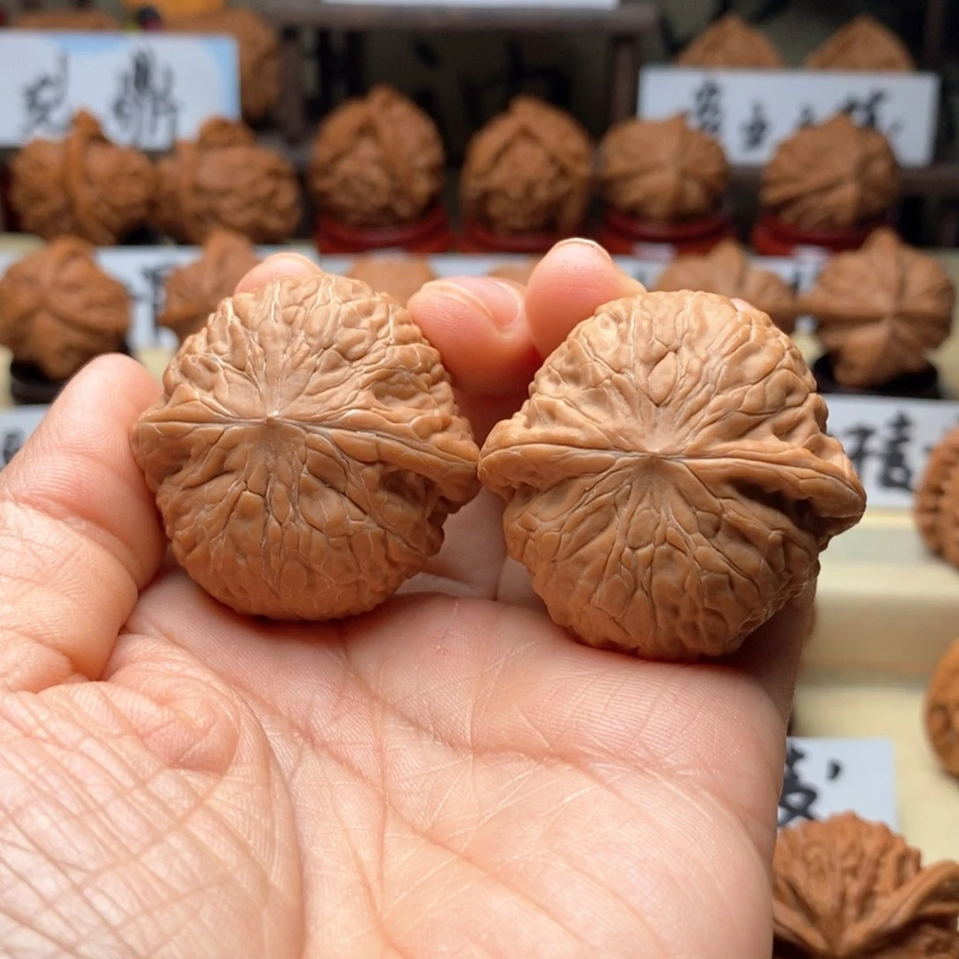 好***己文玩核桃把件铁锤