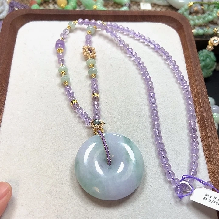 翡翠颈饰未镶嵌吊坠