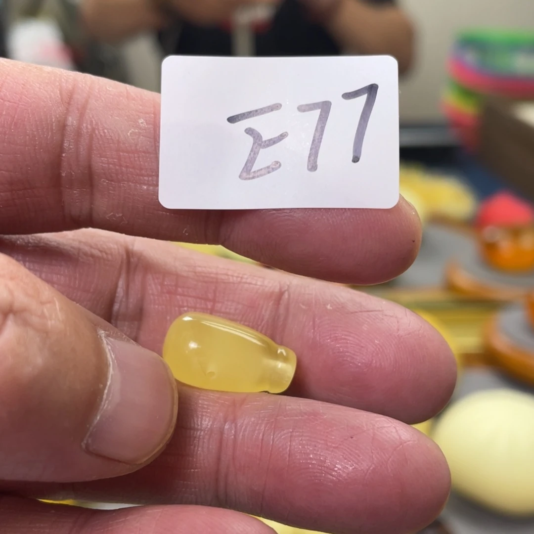 手链琥珀未镶嵌多样性发，发其中一件