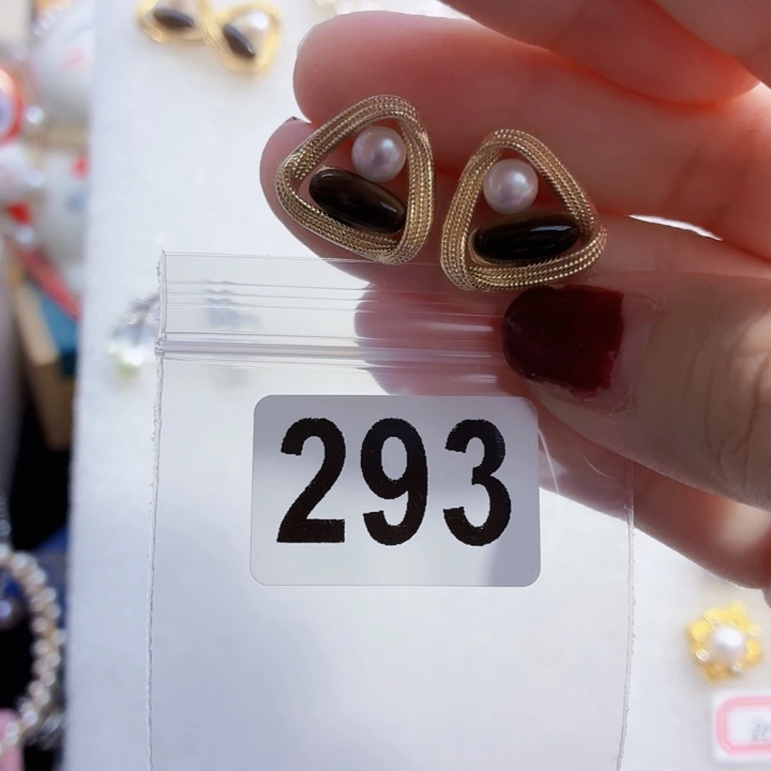 淡水珍珠耳饰合金