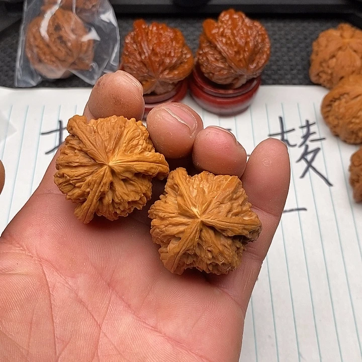 段***帅把件核桃练手白狮子3