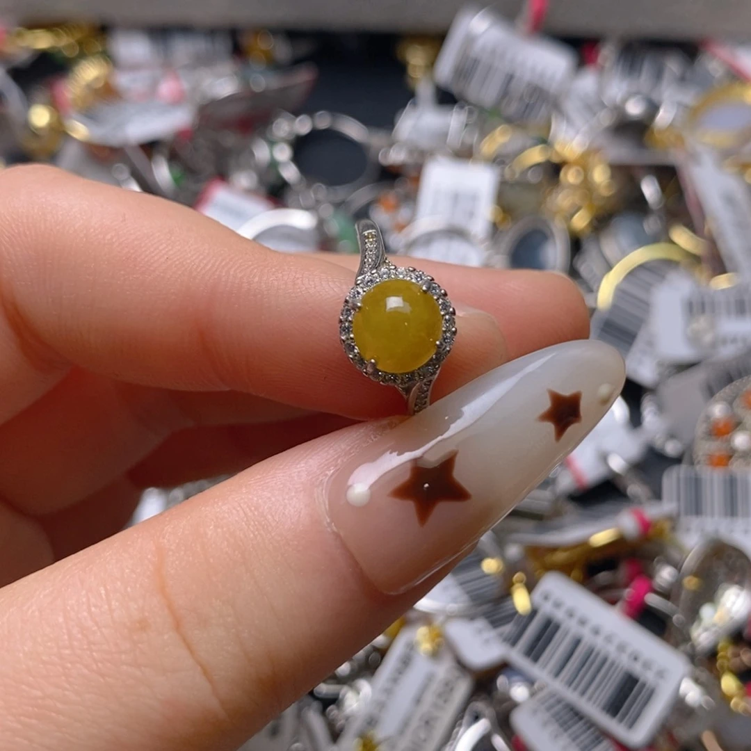 银S925镶嵌戒指翡翠百内无证书