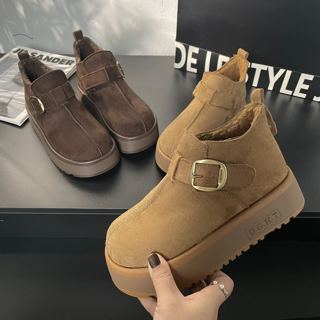 加绒加厚底时尚雪地靴女款秋冬季休闲百搭勃肯鞋外穿舒适保暖棉鞋