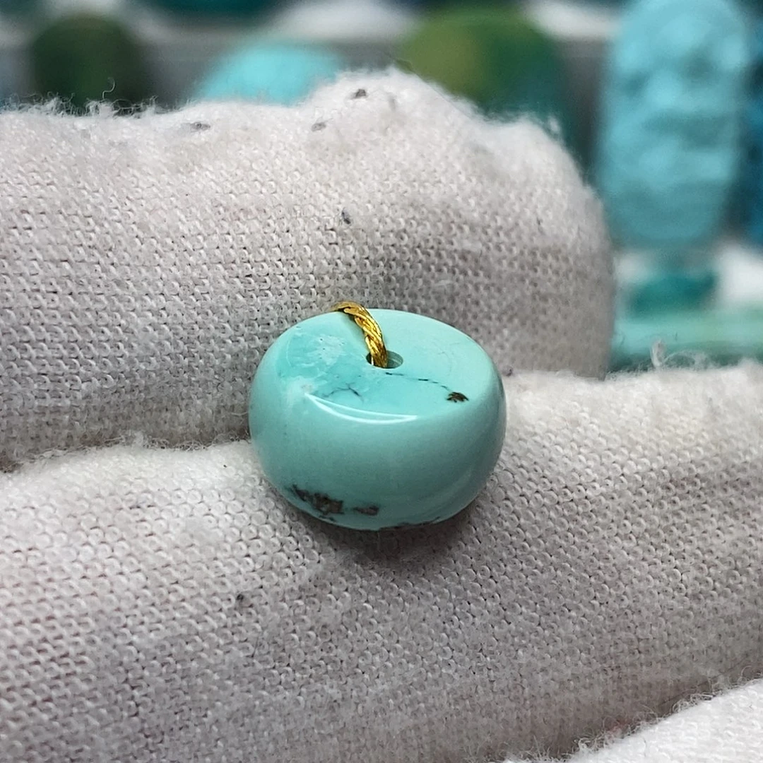 绿松石未镶嵌天然原矿 带武汉地大证书