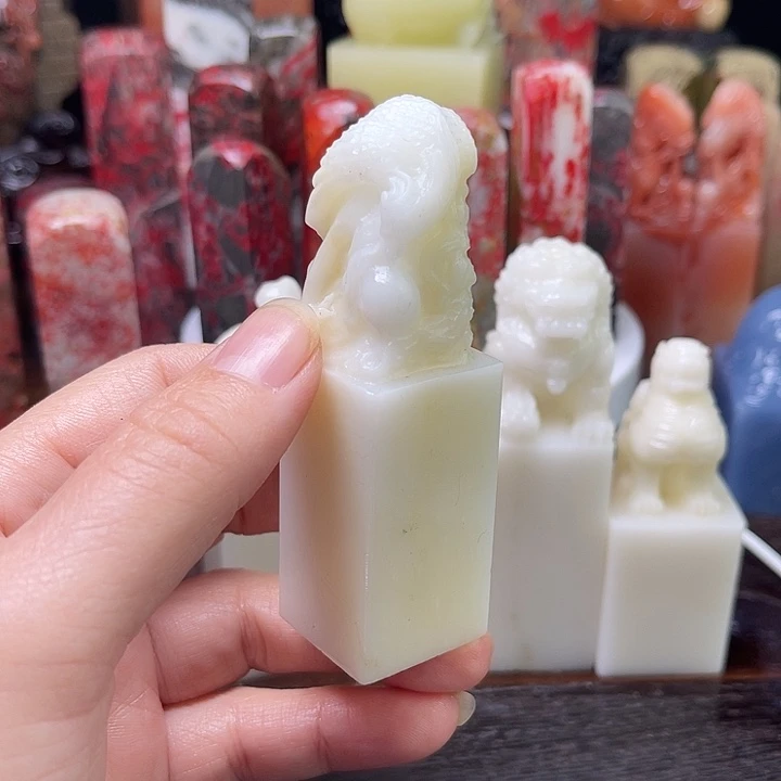 老挝石刀感偏硬点