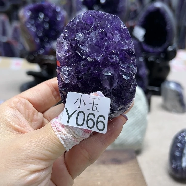 未镶嵌水晶大型摆件（非配饰）摆件