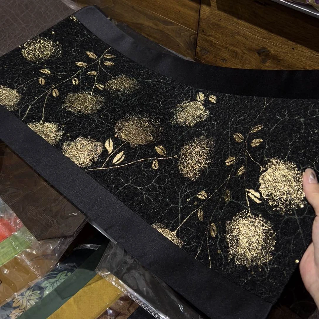 陶瓷。       陶瓷。