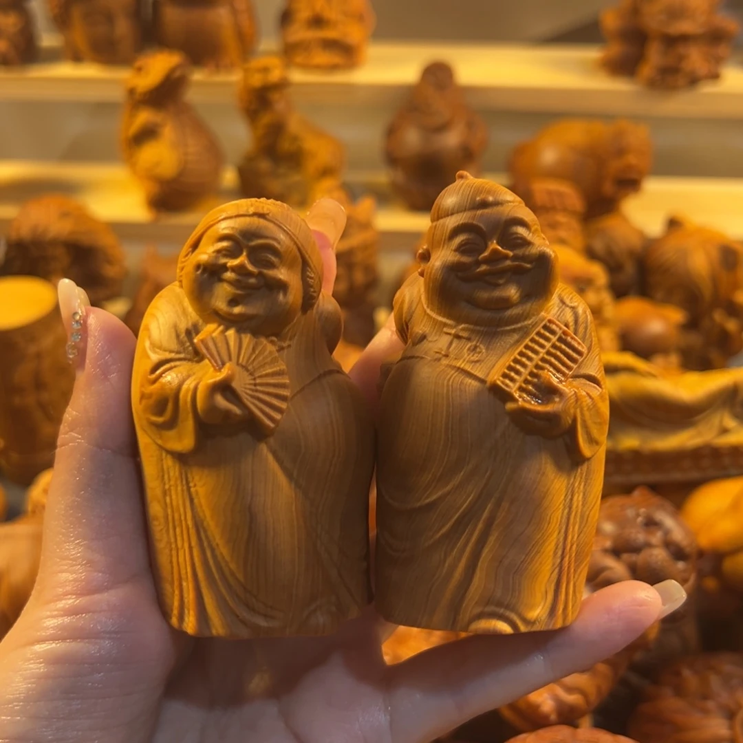 端***哥木太行陈化崖柏一对地主夫妇