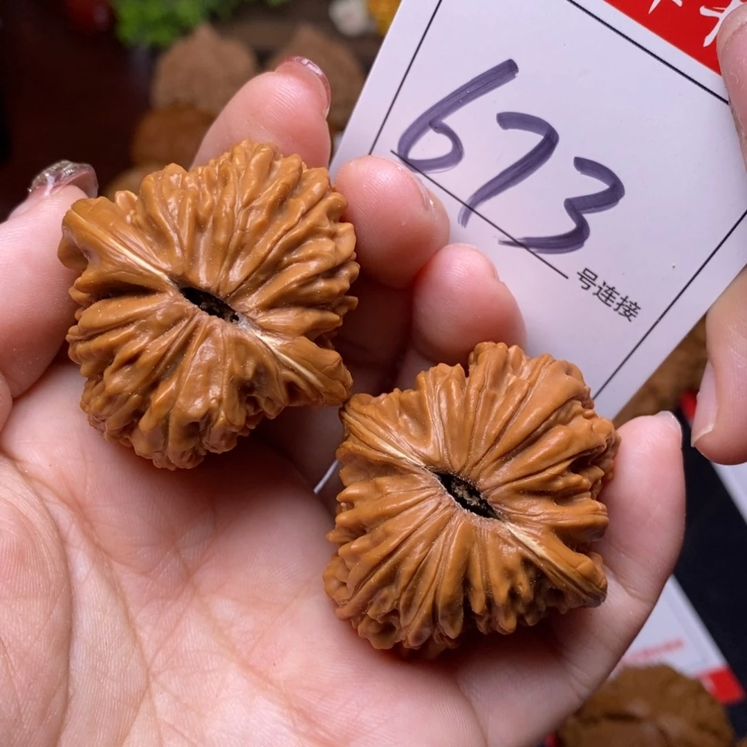 文玩核桃把件673四座楼4.0