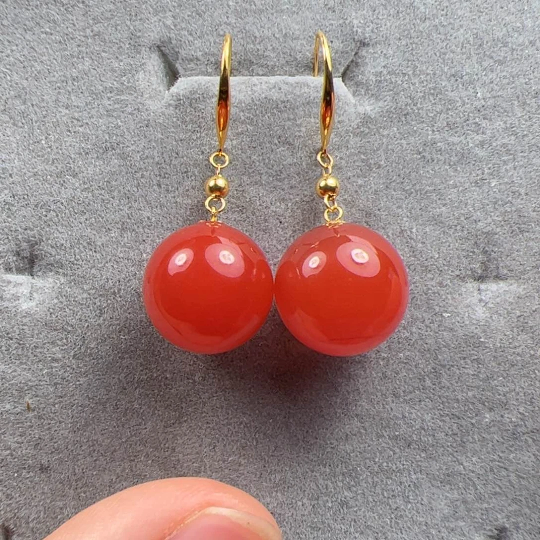 18K金镶嵌耳钉南红玛瑙