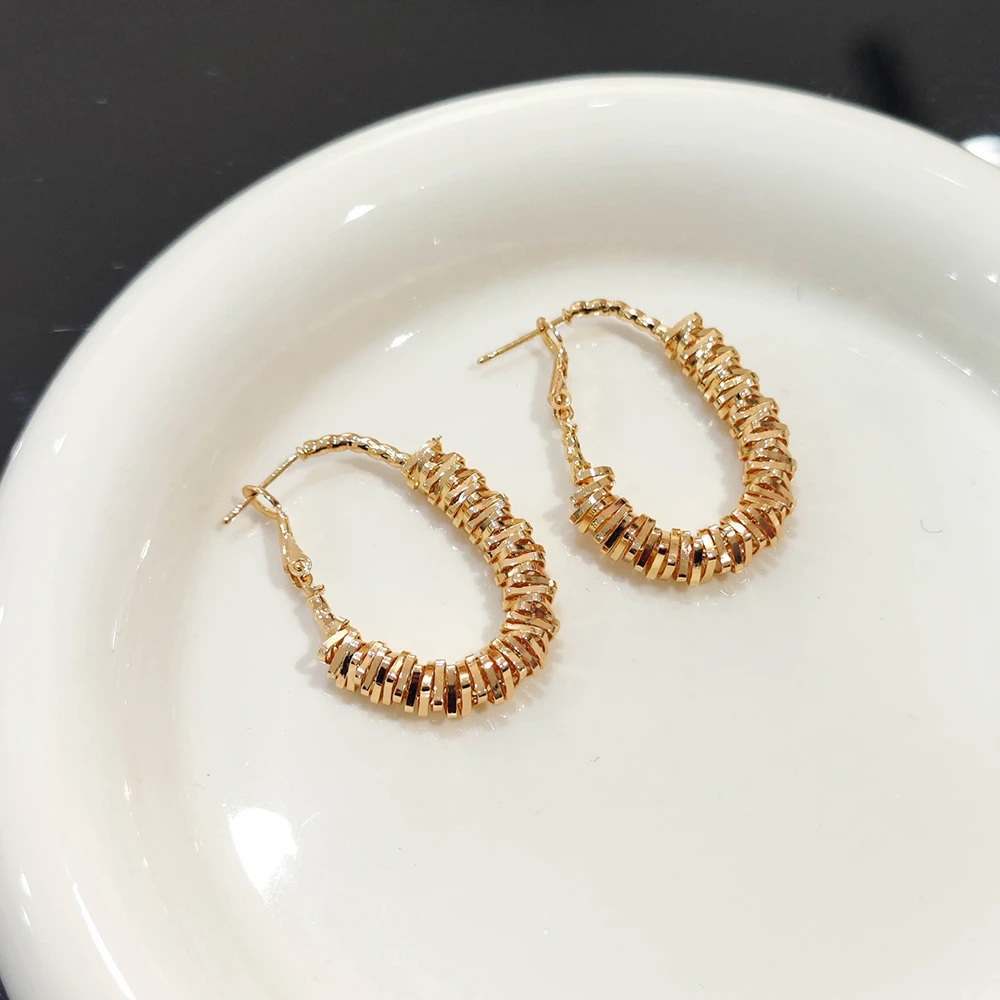 铜合金耳饰 气质轻奢时尚百搭复古欧美金色圈圈耳环N2281