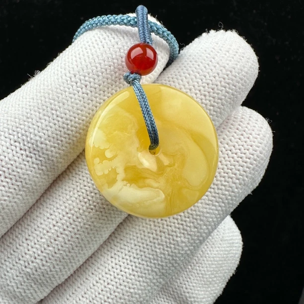 R4941 天然俄料蜜蜡平安扣 24.6*6.5mm 支持复检假一罚四