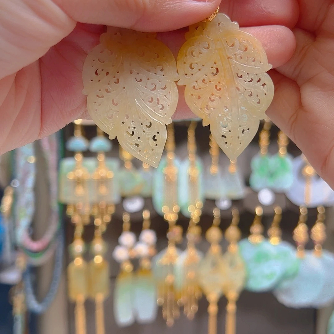 未镶嵌翡翠耳饰?***欢