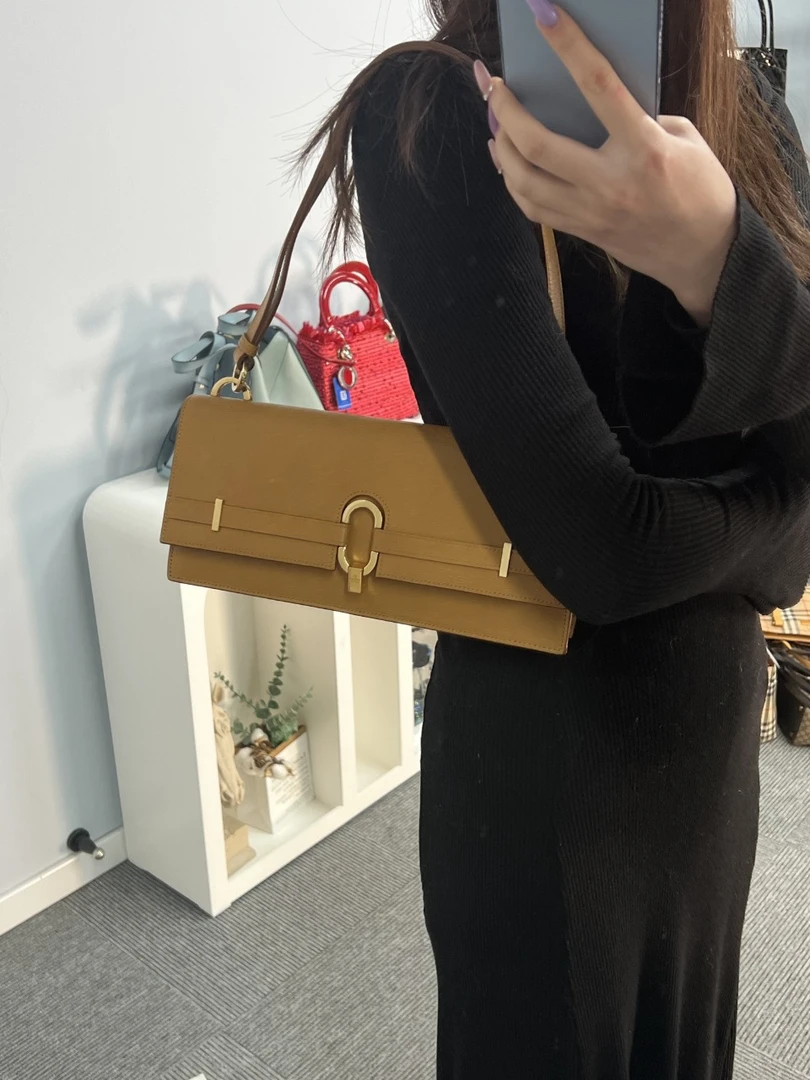 95新 GUCCI/古驰 K459JP肩包耐刮方形女士复古斜挎包