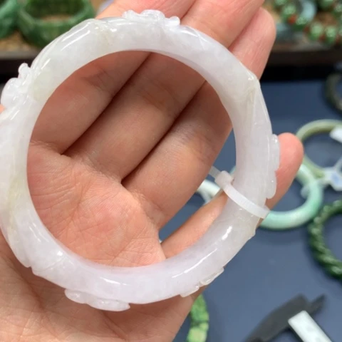【闪购商品】和田玉手镯未镶嵌柠***1