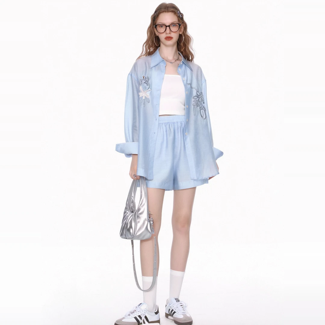 AHMI 宽松刺绣薄款透视衬衫女装春夏季新款个性时尚短裤套装上衣