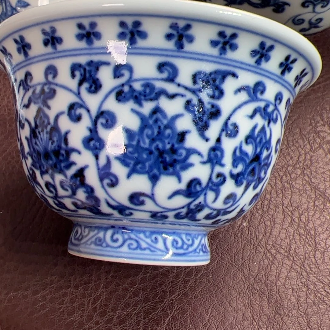 柴窑仿明永乐缠枝连压手杯