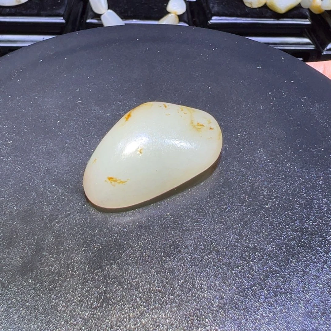 和田玉（子料）未镶嵌颈饰15克-86