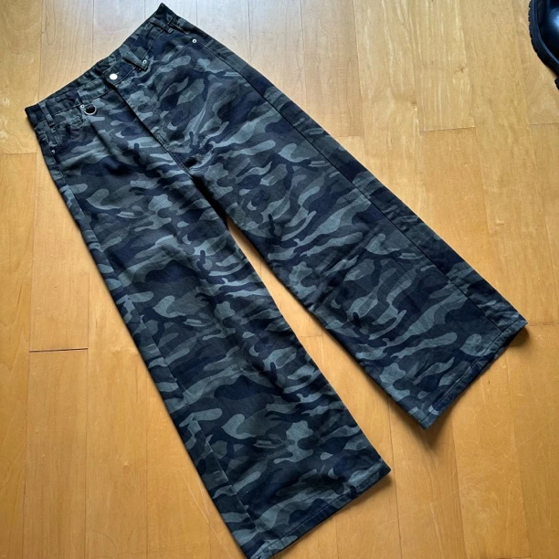 FOREVER18美式复古高街迷彩直筒阔腿cleanfit牛仔裤