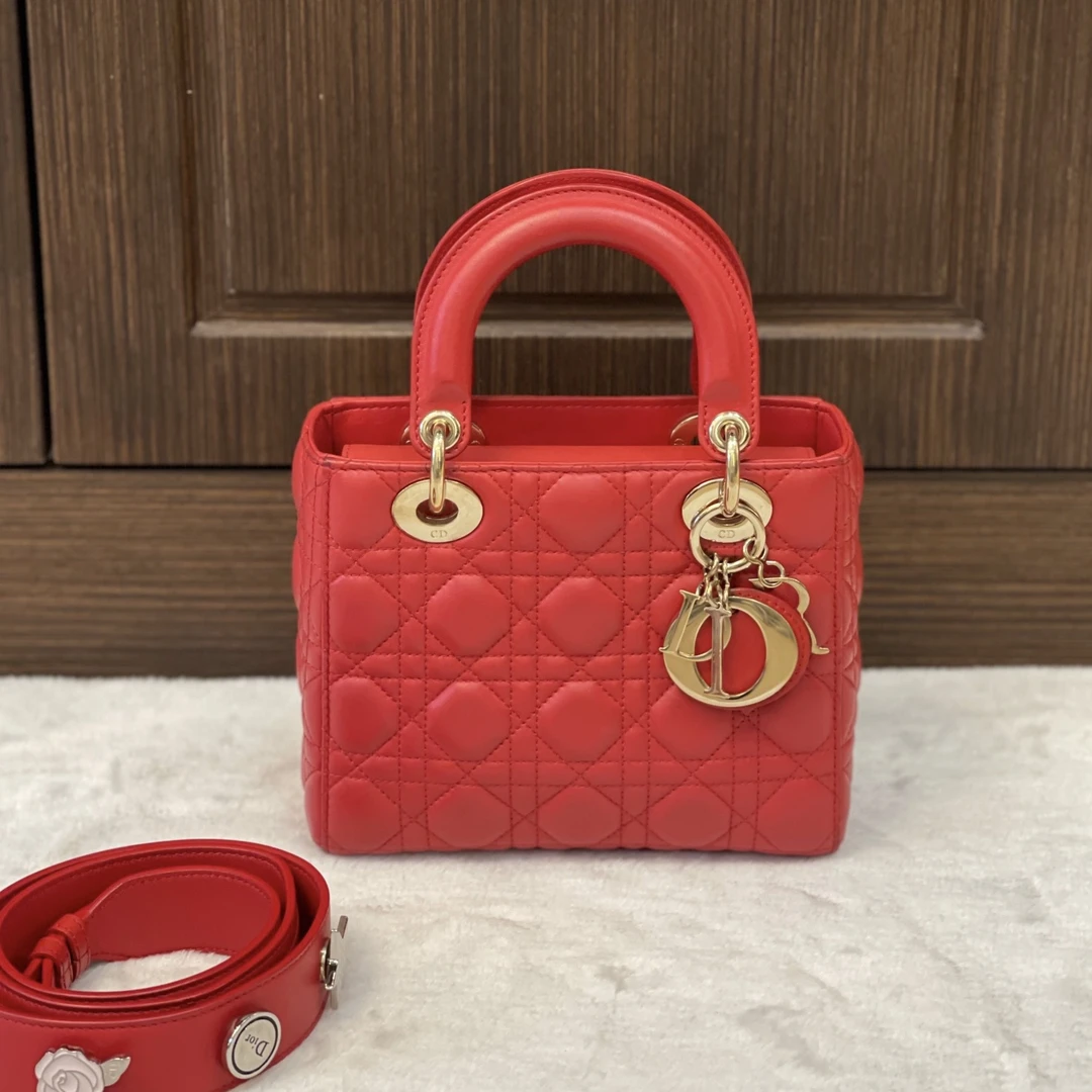 95新 DIOR/迪奥 红色金扣羊皮四格戴妃包