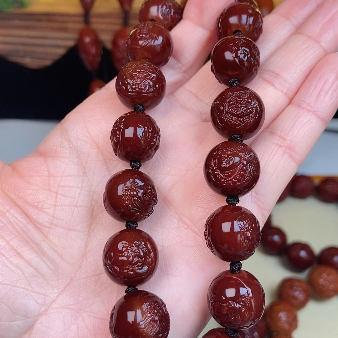 橄榄核吊坠清***音罗汉手持