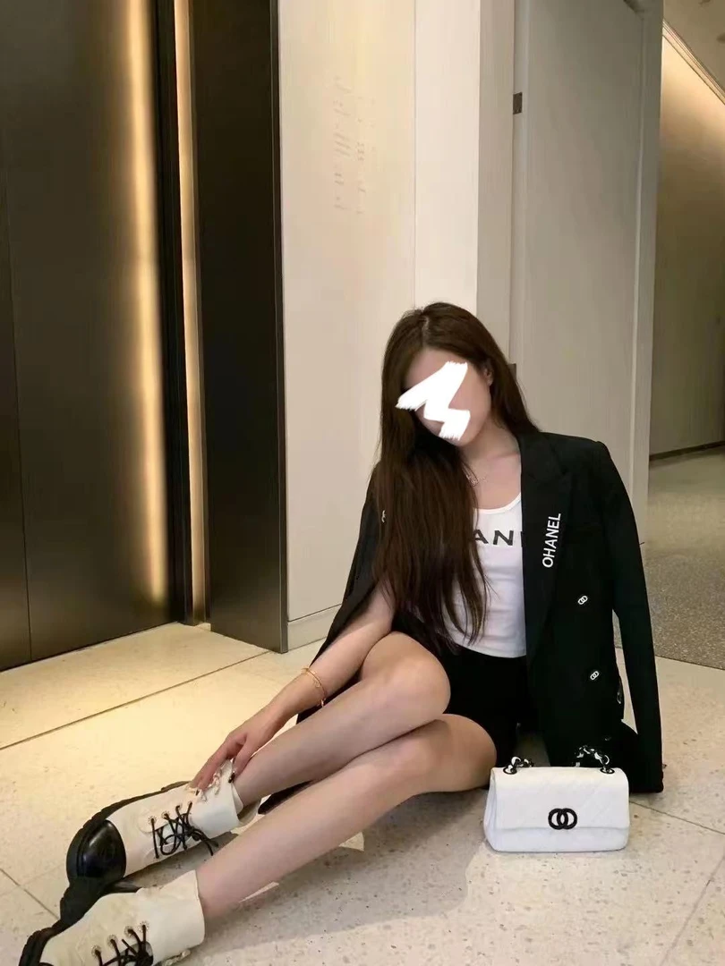 YDD•「Z-228」秋款简约时髦显瘦西装领拼接双排扣西服外套XZ-6012