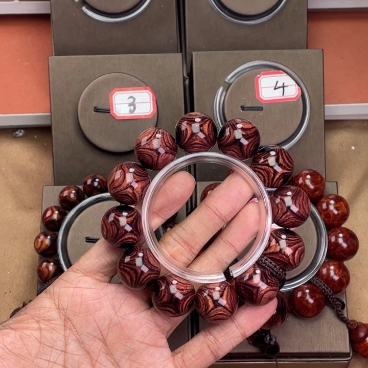 锋***师黄花梨/降香黄檀木头款