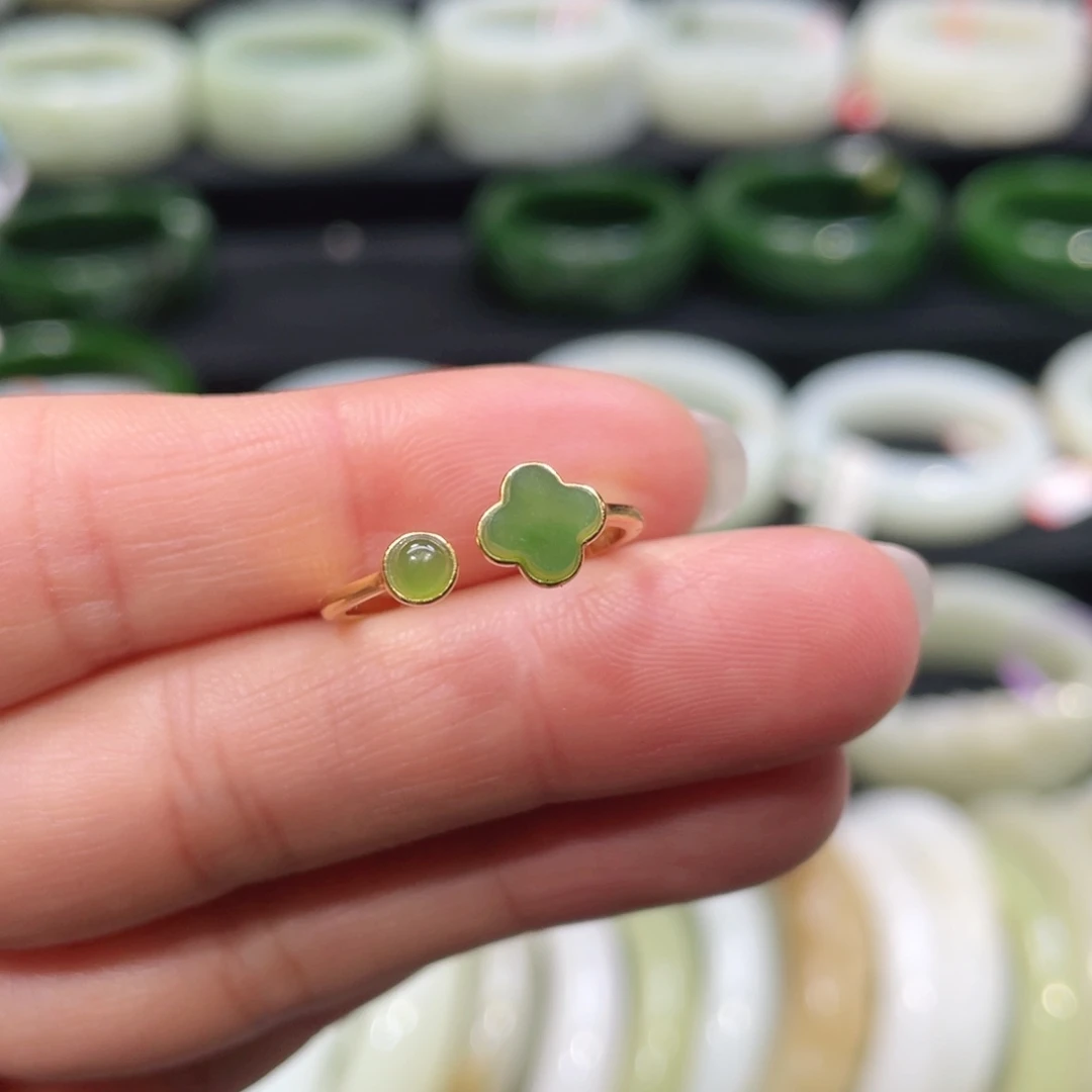 银S925镶嵌戒指和田玉