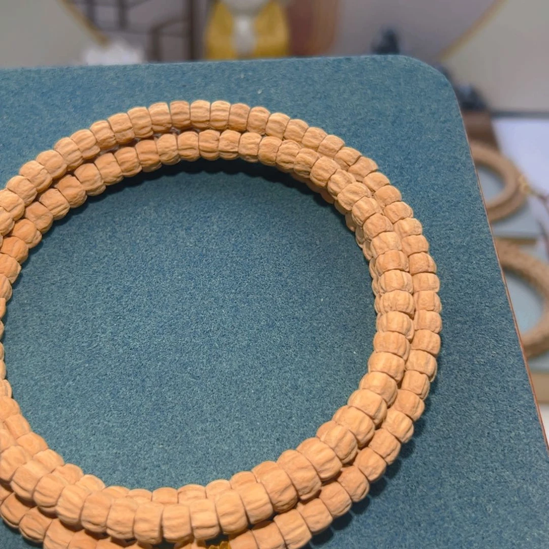 柏香籽/百香籽吊坠欧****方块顺