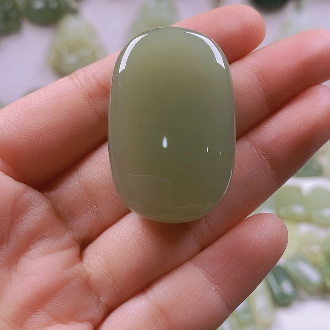 疯***头和田玉未镶嵌颈饰