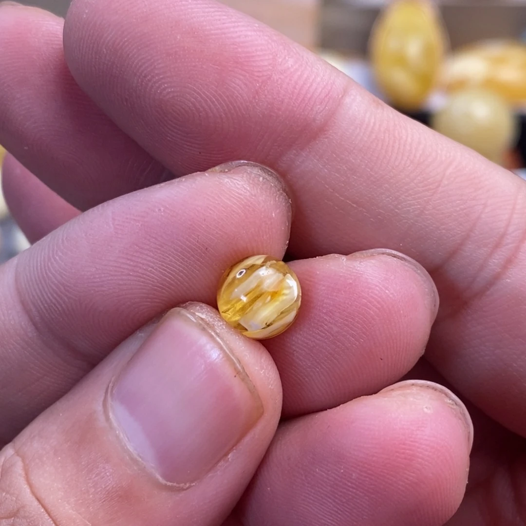 未镶嵌琥珀裸石8.5mm拉丝纹圆珠