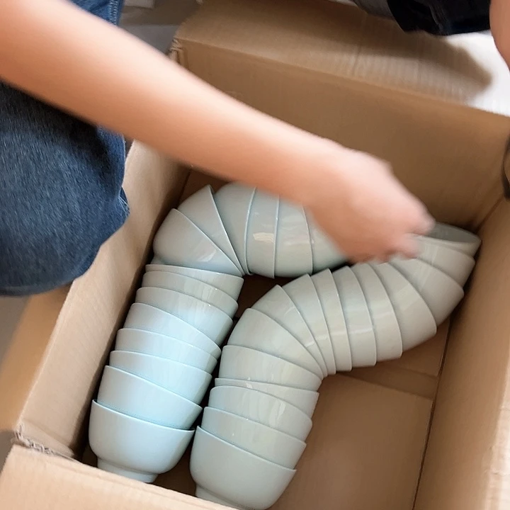 微瑕介意勿拍不退不换 青玉5英寸直口碗10只