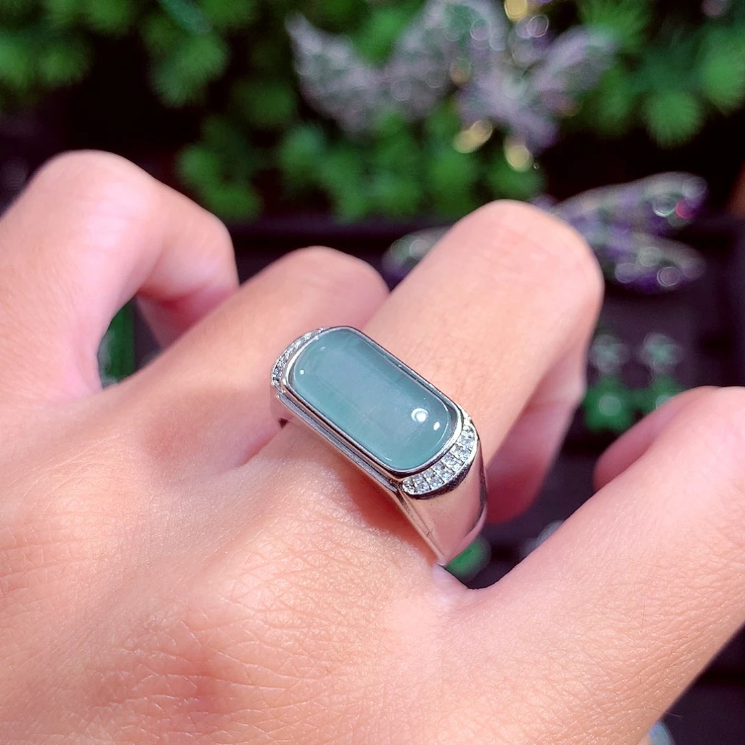 颈饰未镶嵌翡翠天然