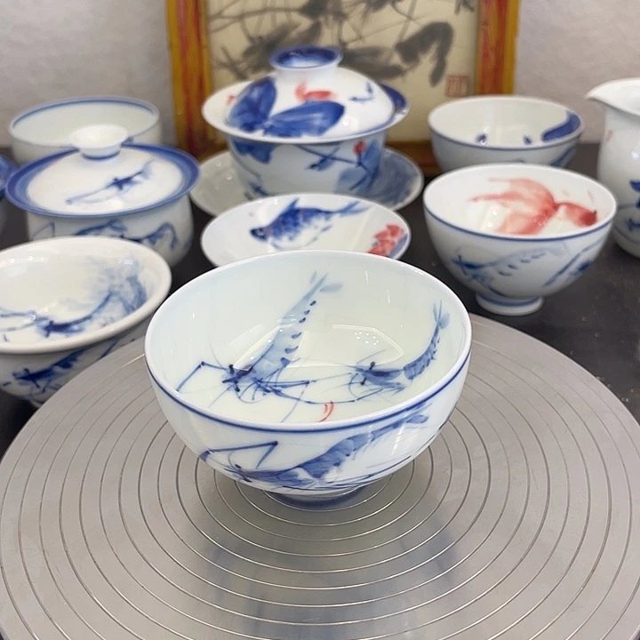 手工是画画陶瓷作品