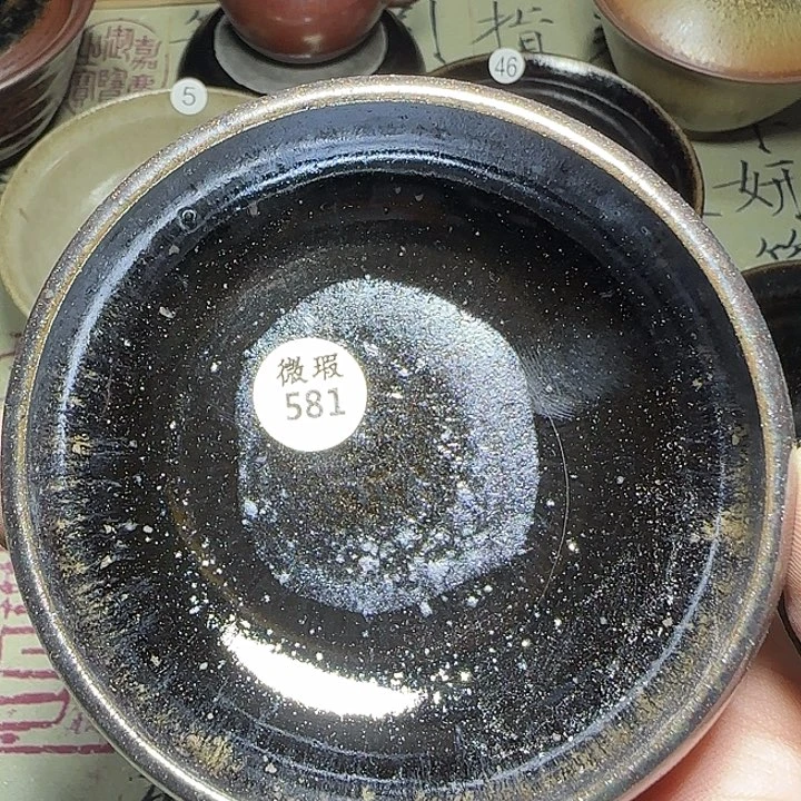 茶盏吧主就是个大帅哥
