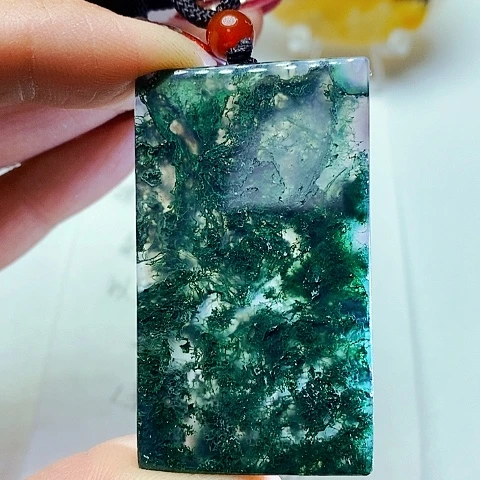 玛瑙/玉髓颈饰未镶嵌宝*