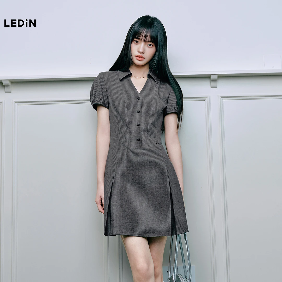 乐町条纹收腰款连衣裙2025年夏季新款裙子C2FAF2329