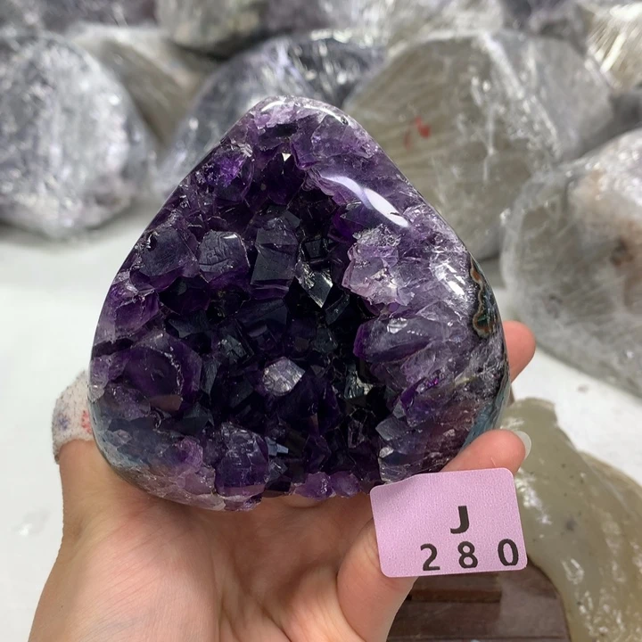 水晶大型摆件（非配饰）未镶嵌