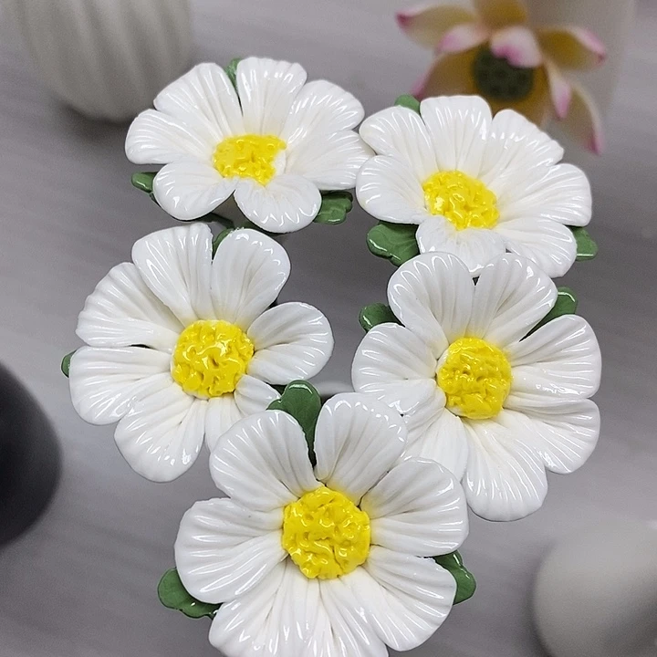 陶瓷陶瓷材料小雏菊