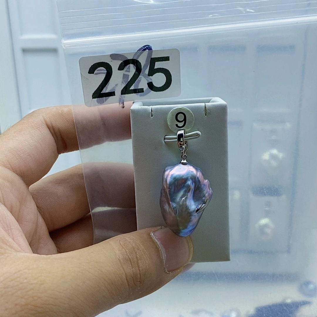淡水珍珠合金颈饰