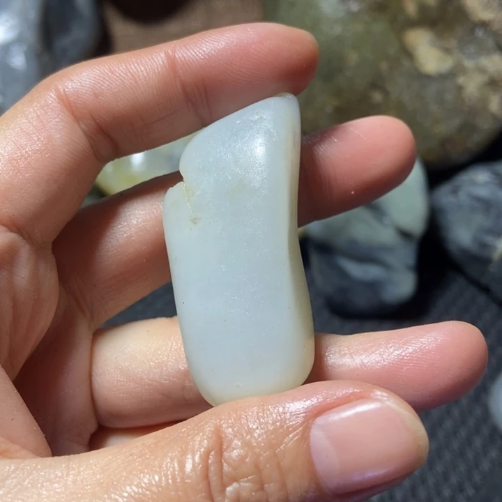 未镶嵌和田玉挂件