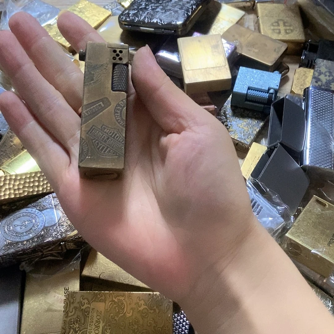铜战直播间福利打火机