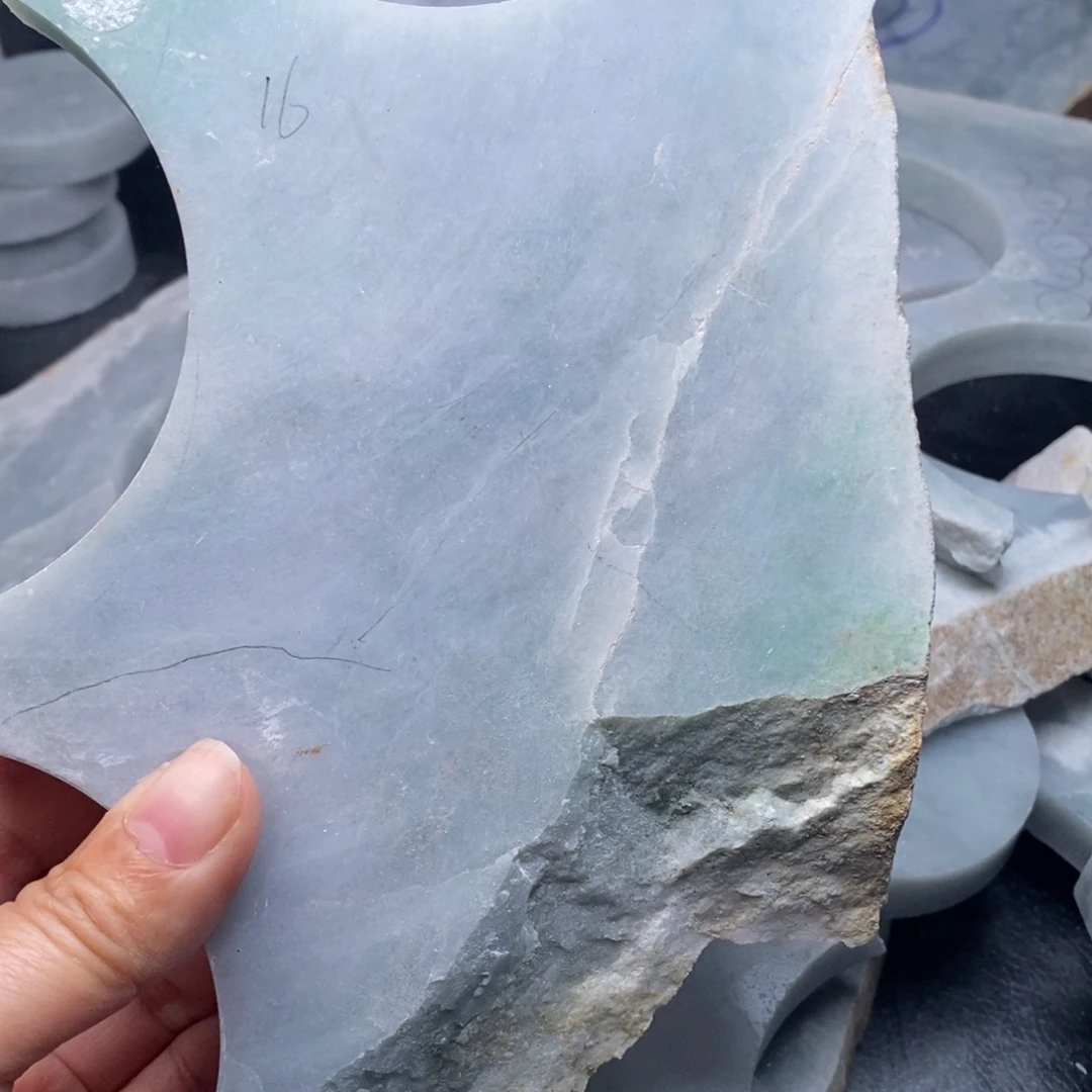 翡翠未镶嵌颈饰翡翠翡翠16