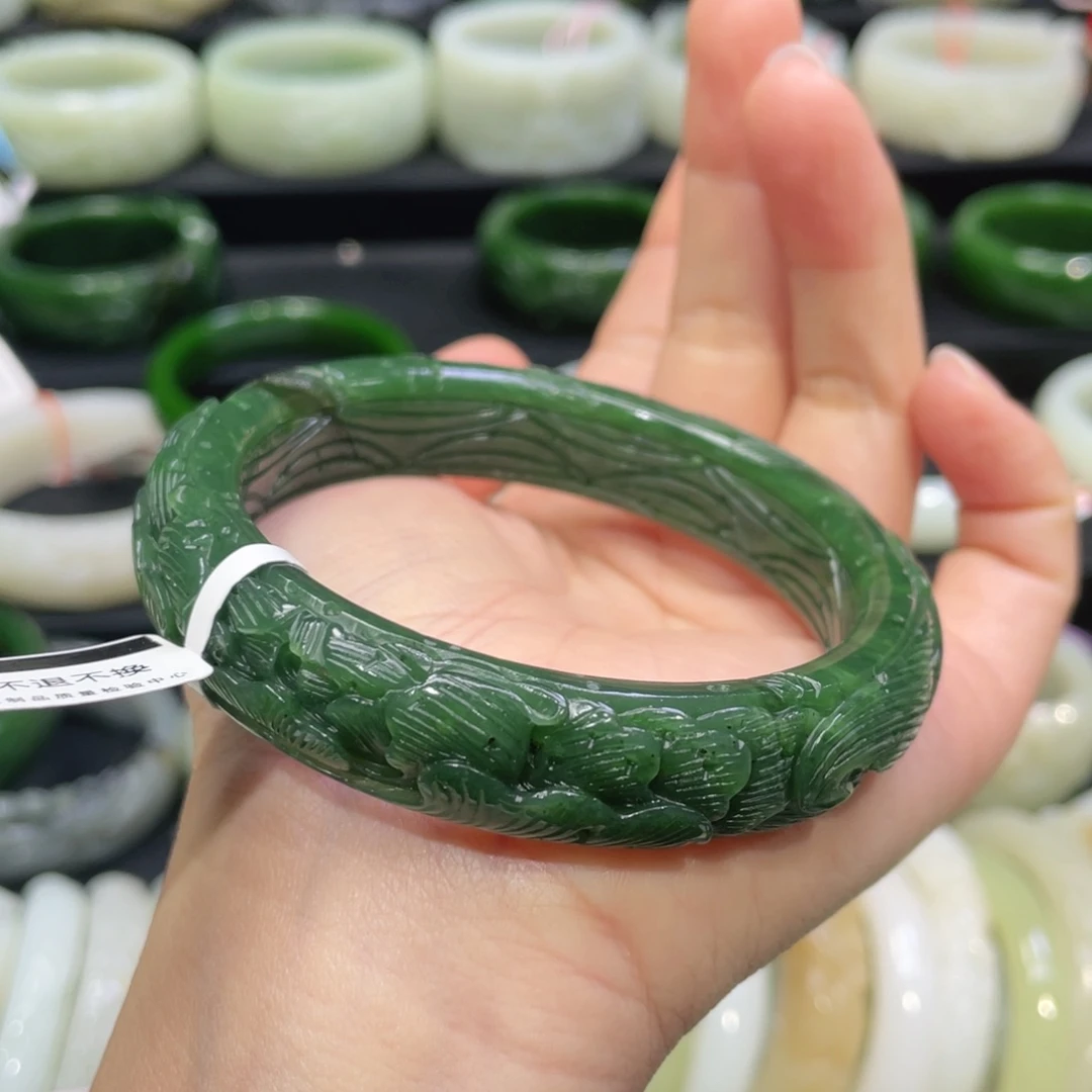 未镶嵌手镯和田玉6