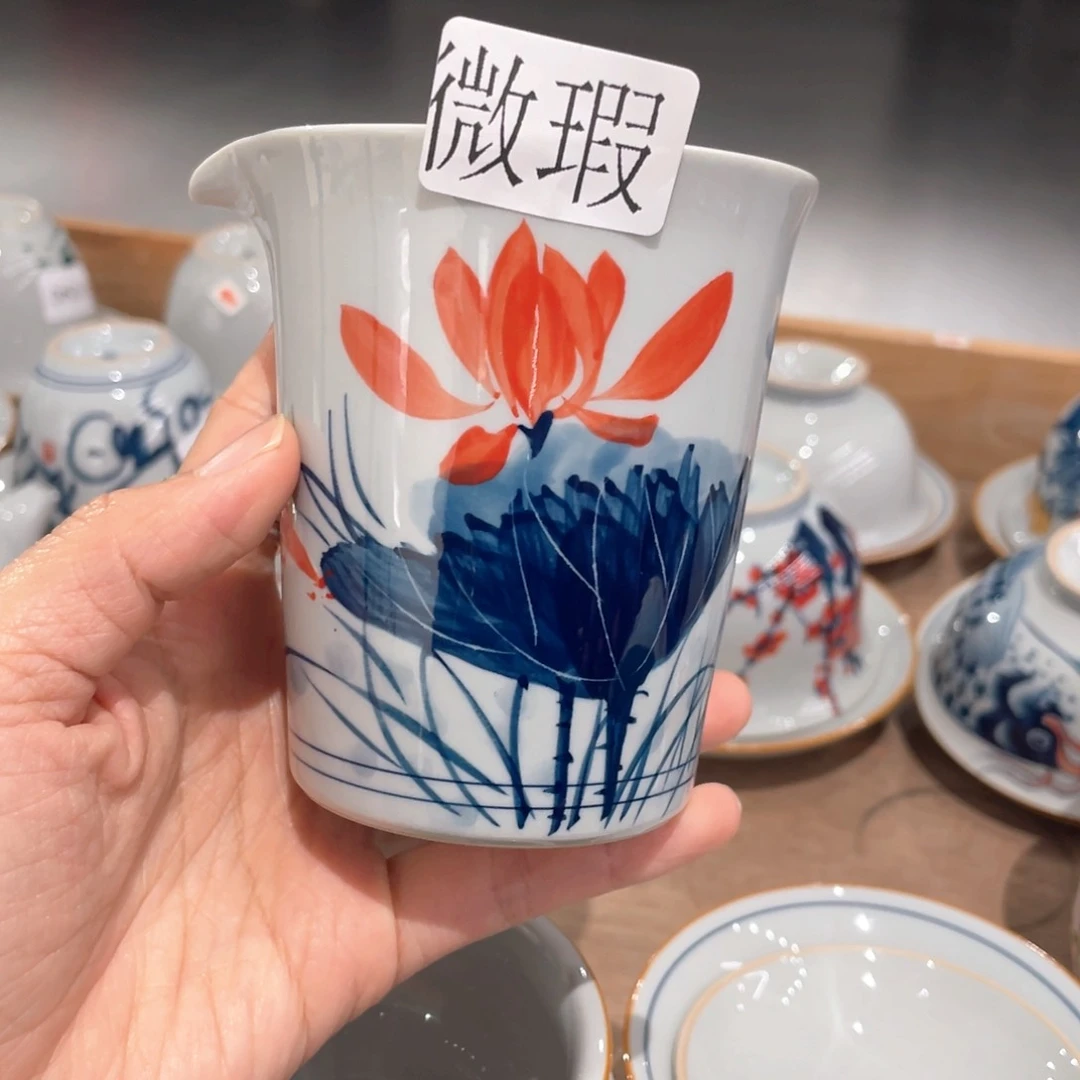 釉下彩纯手绘有瑕